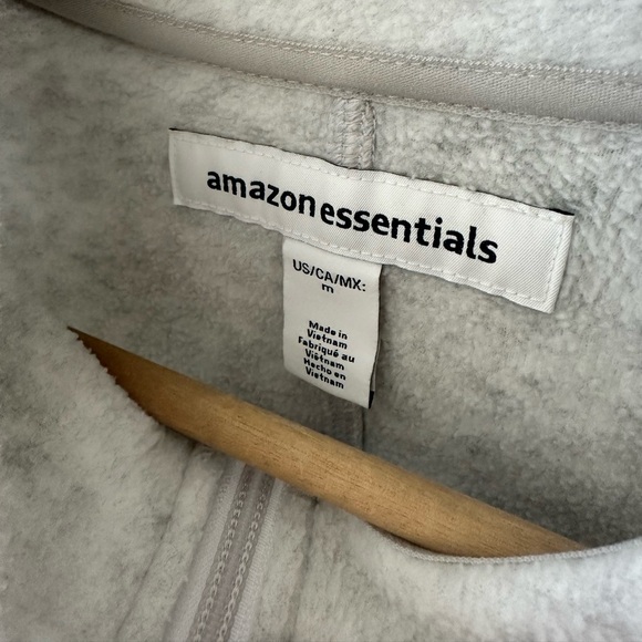 MENS Amazon Essentials Light Gray Sweater - Picture 2 of 4